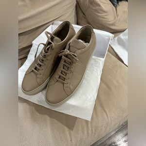 Theory shoes size 44 clay color